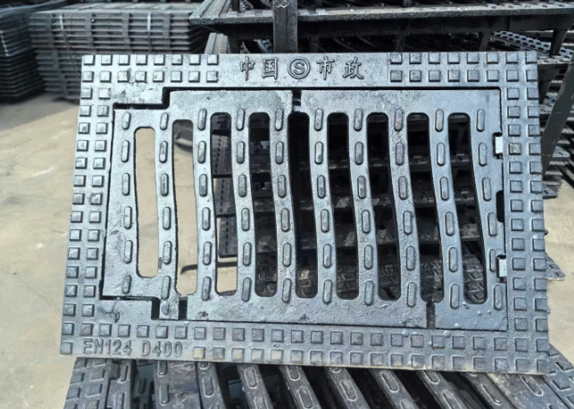 裕华球墨铸铁市政雨水篦子展示