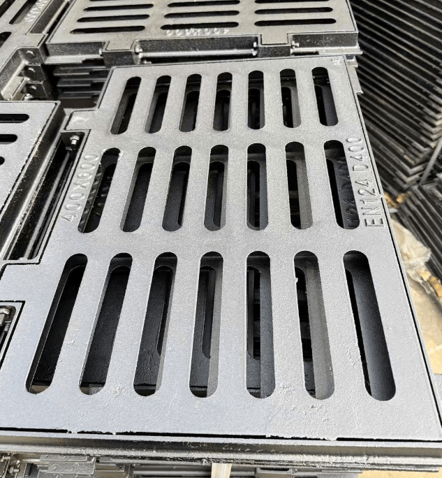 裕华球墨铸铁雨水单篦展示